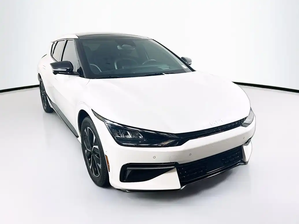 2024 Kia EV6 GT-Line's photo