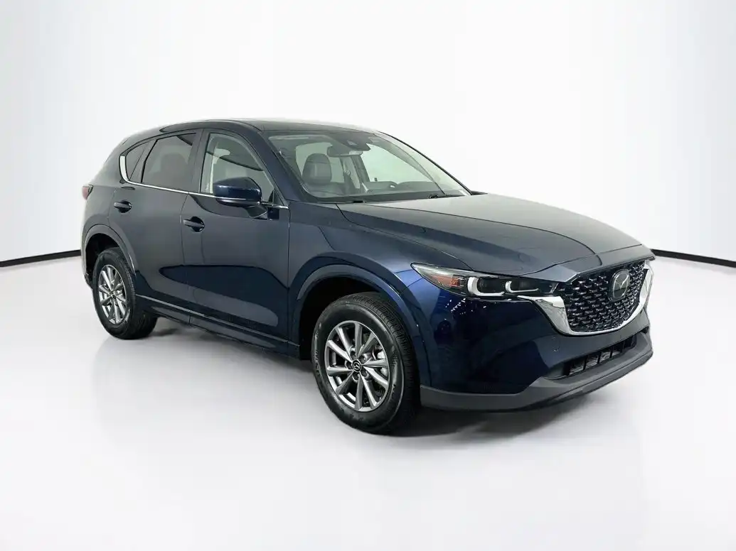 2025 Mazda CX-5 S Preferred package Auto AWD's photo