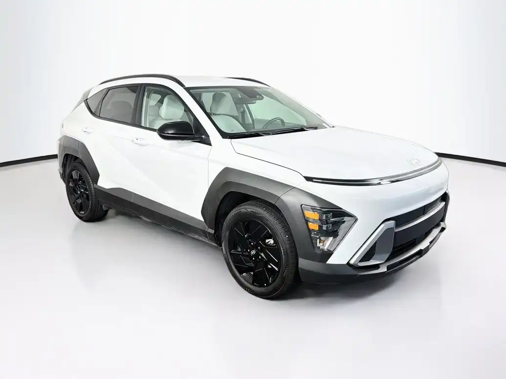 2026 Hyundai Kona Sport Auto SEL's photo