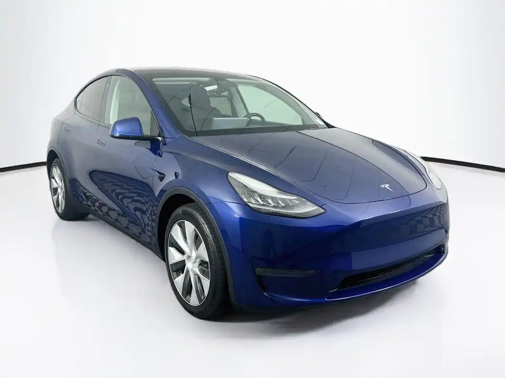 2021 Tesla Model Y Long Range Dual Motor All-Wheel Drive's photo