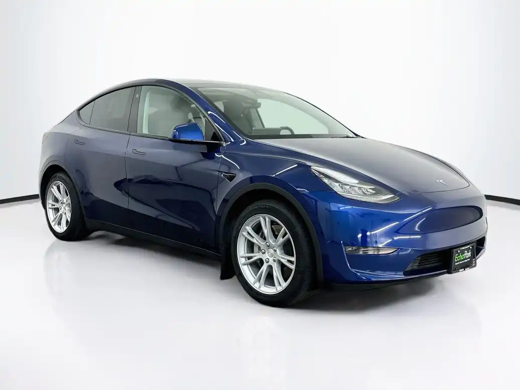 2021 Tesla Model Y Long Range Dual Motor All-Wheel Drive's photo
