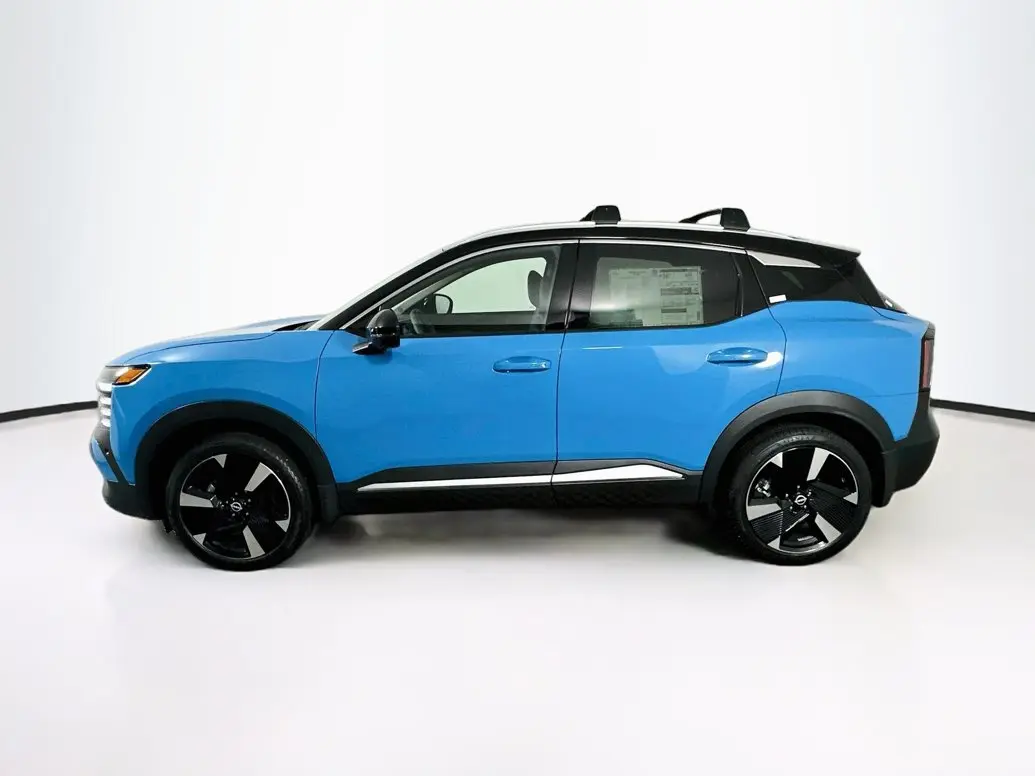 2026 Nissan Kicks 2.0 SR AWD photo 4
