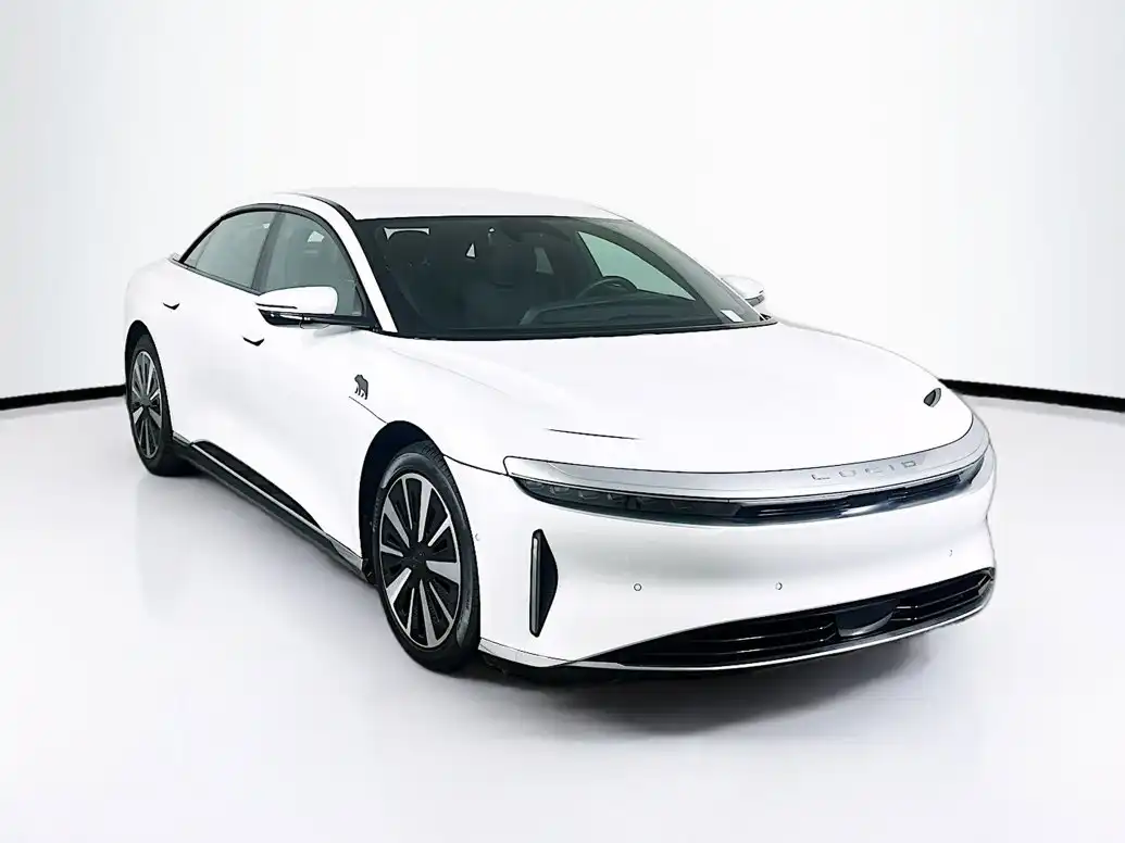 2024 Lucid Air Touring's photo