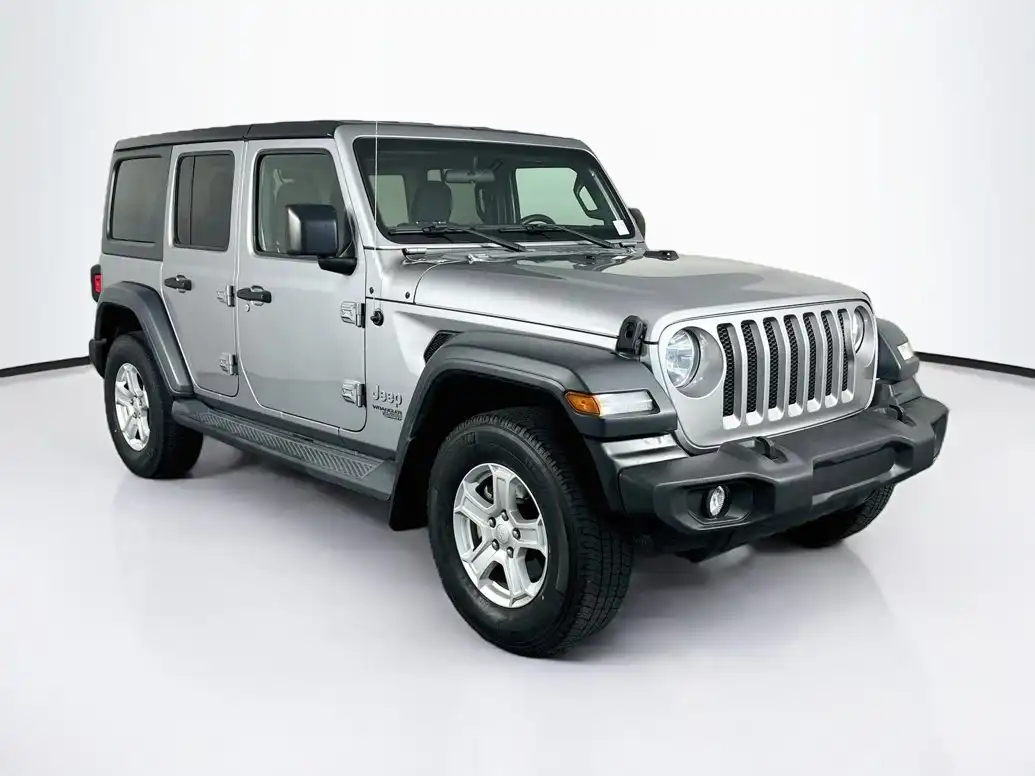 2019 Jeep Wrangler Sport S's photo
