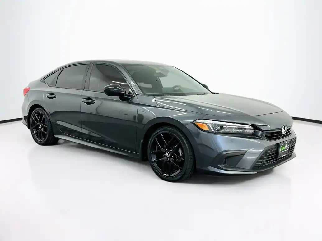 2024 Honda Civic Sport CVT's photo