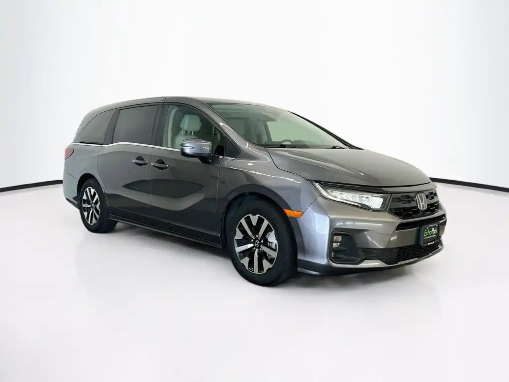 2025 Honda Odyssey EX-L's photo