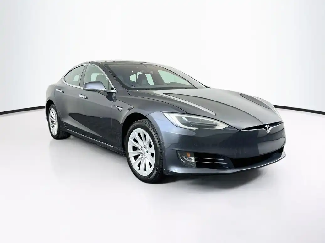 2018 Tesla Model S 75D's photo