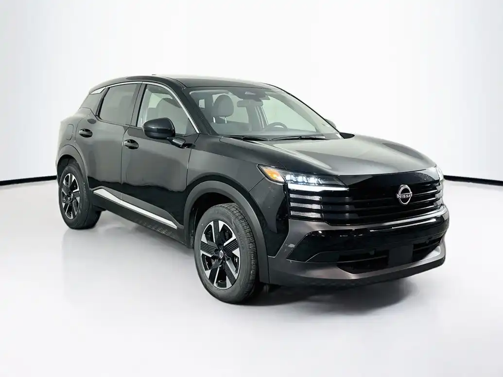 2025 Nissan Kicks 2.0 SV AWD's photo