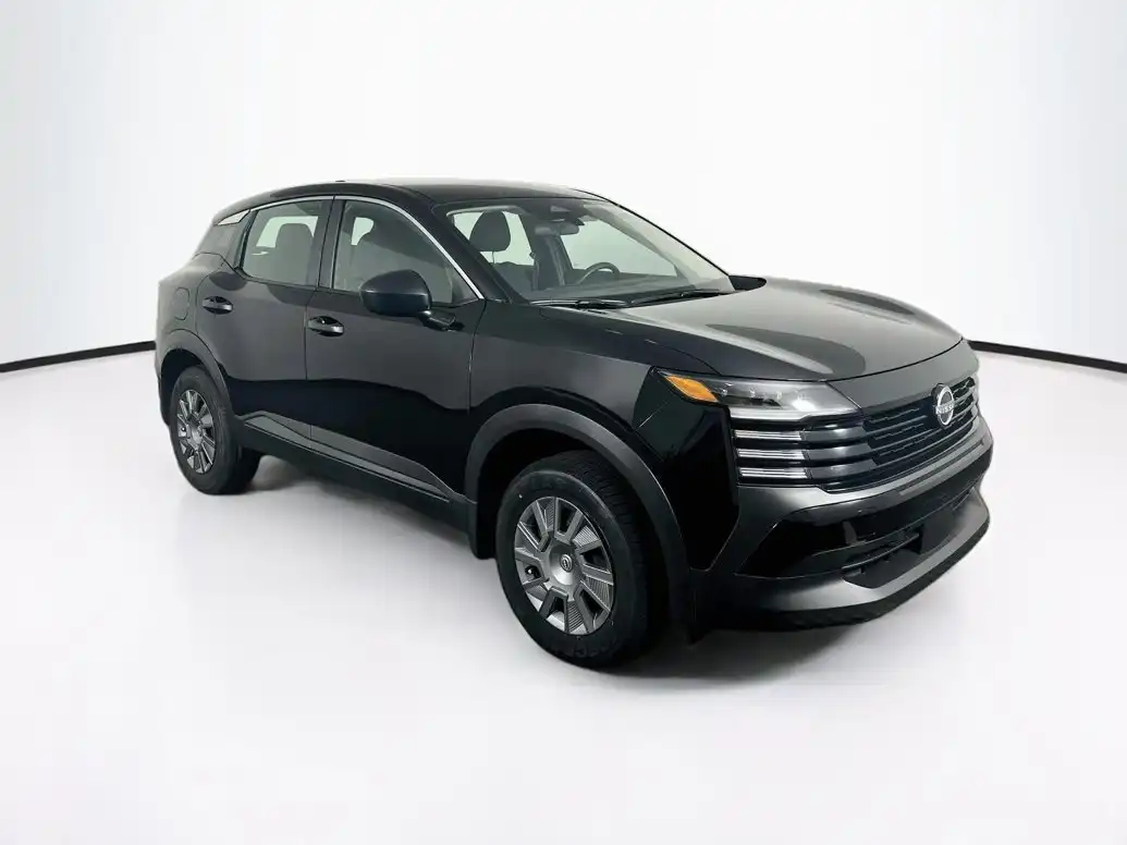 2026 Nissan Kicks 2.0 S's photo