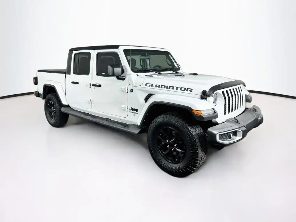 2022 Jeep Gladiator Sport S's photo