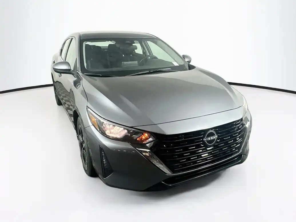 2025 Nissan Sentra SV CVT's photo