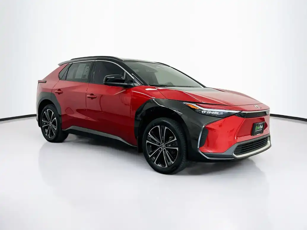 2023 Toyota bZ4X Limited AWD's photo