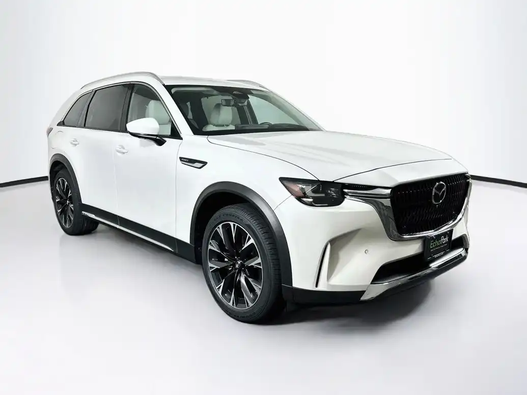 2024 Mazda CX-90 PHEV Premium Plus Package's photo