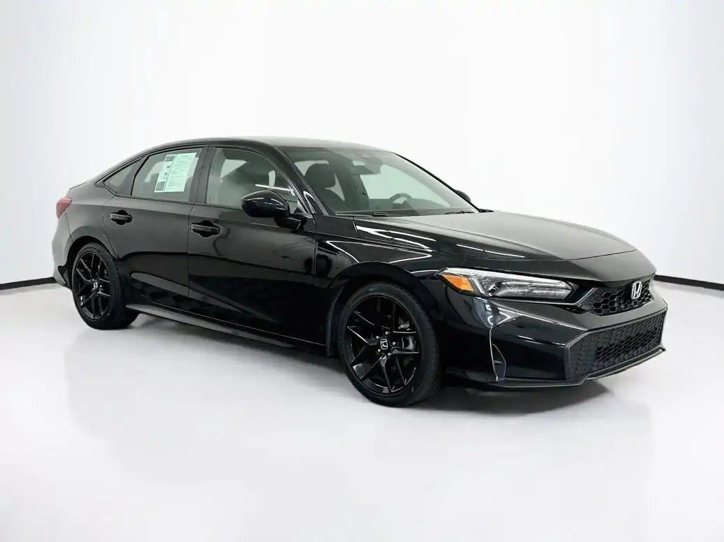 2025 Honda Civic Sport CVT's photo