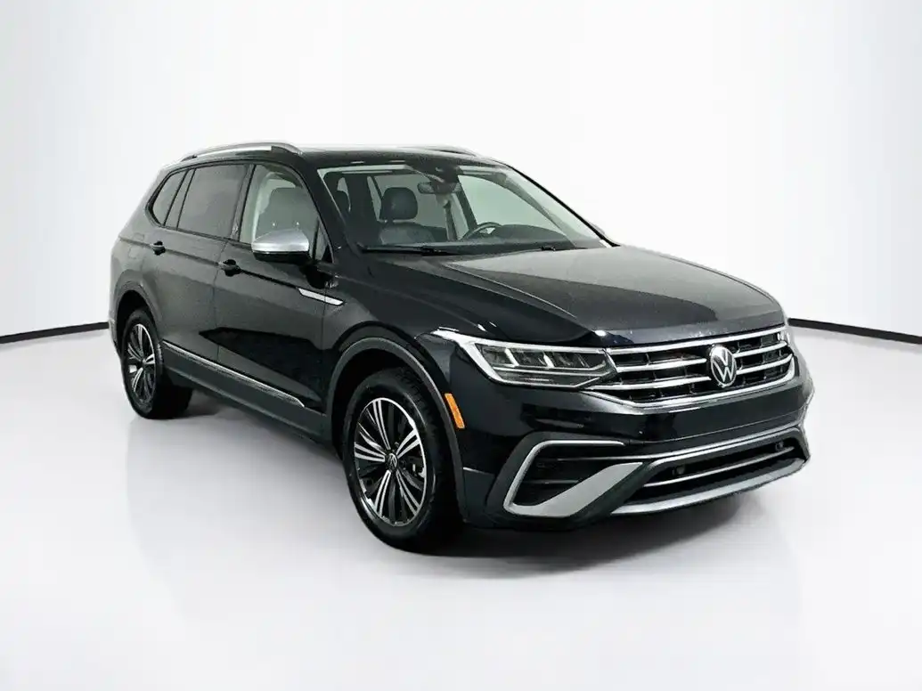 2024 Volkswagen Tiguan 2.0T Wolfsburg Edition's photo