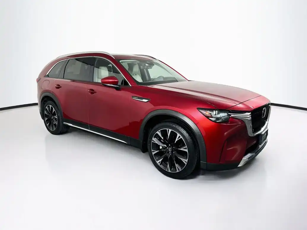 2024 Mazda CX-90 PHEV Premium Package's photo