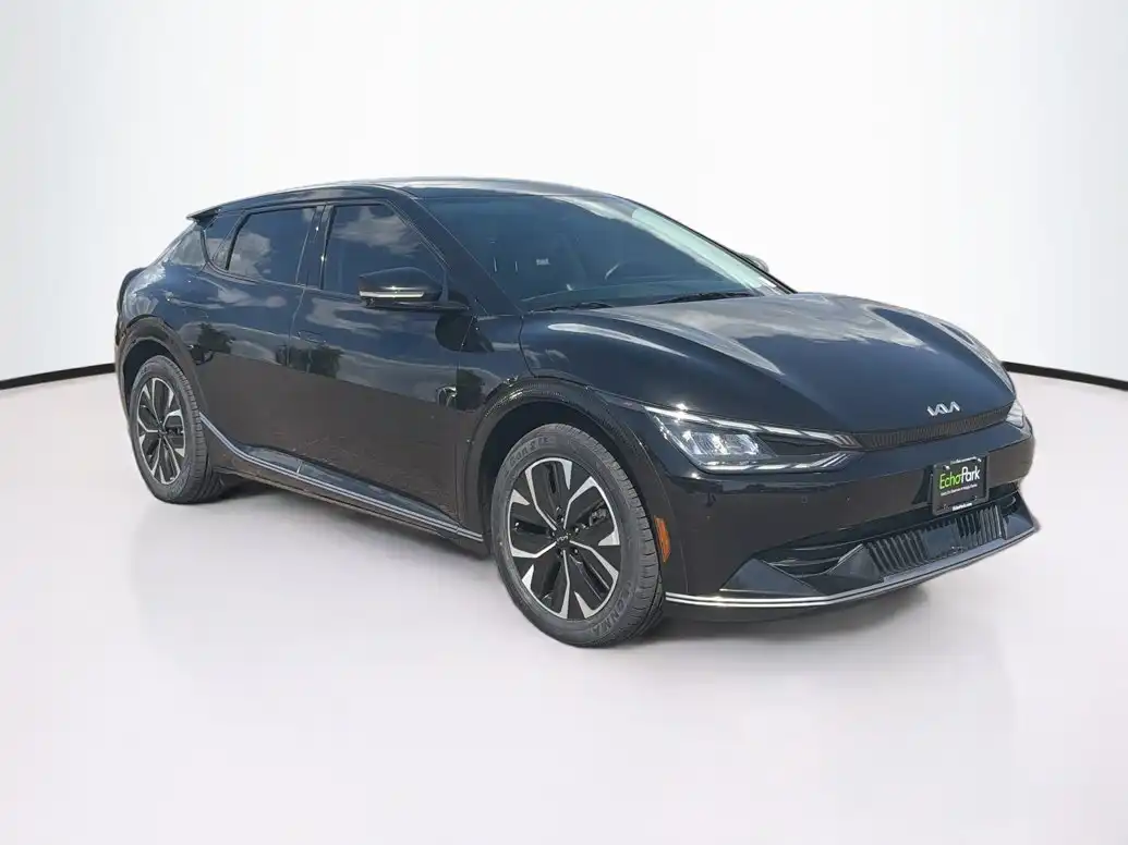 2024 Kia EV6 Wind AWD's photo
