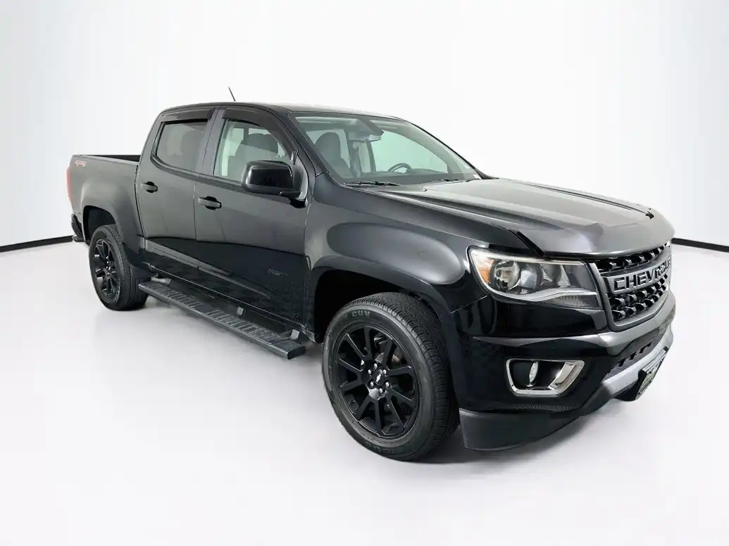 2020 Chevrolet Colorado 4WD LT Crew Cab Short Box's photo