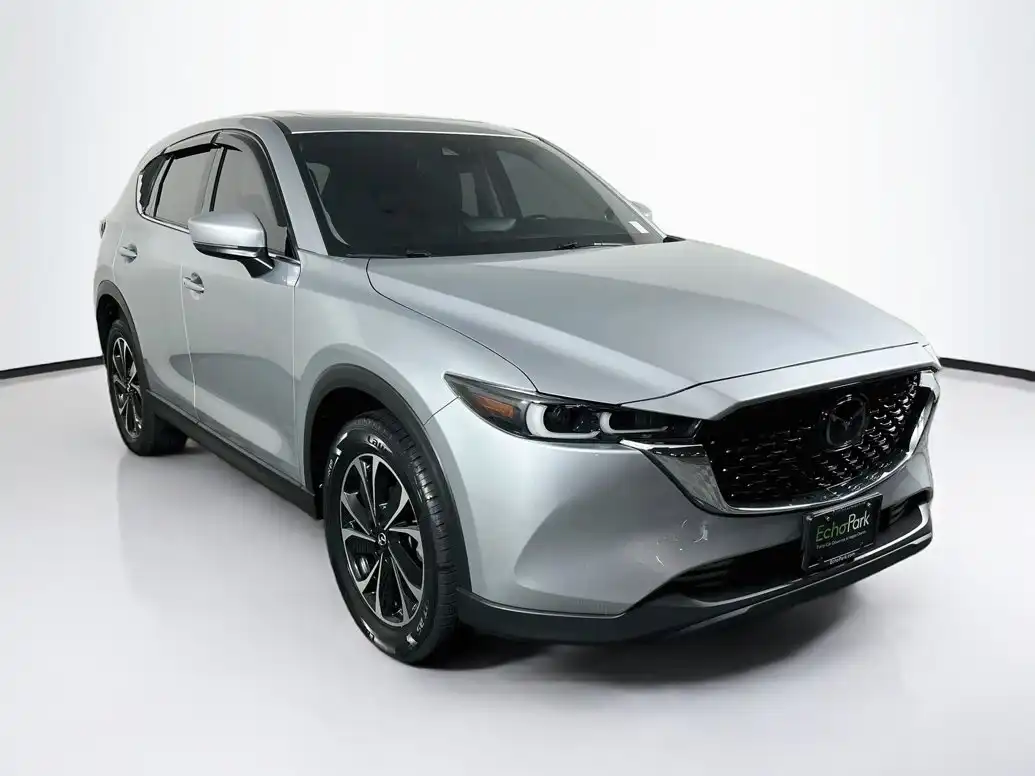 2023 Mazda CX-5 S Premium package Auto AWD's photo