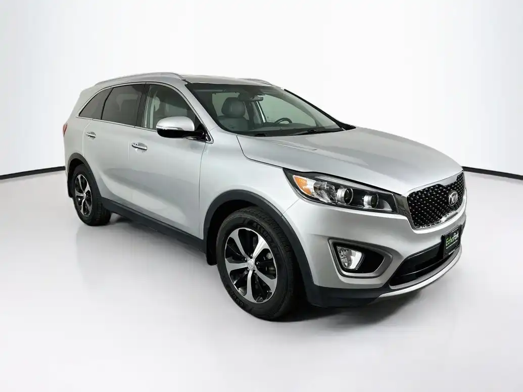 2016 Kia Sorento V6 EX Auto's photo