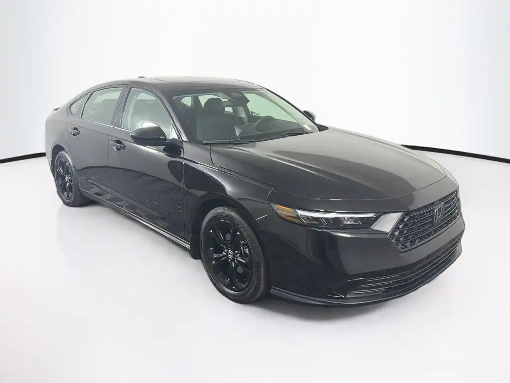 2025 Honda Accord 1.5T SE CVT's photo