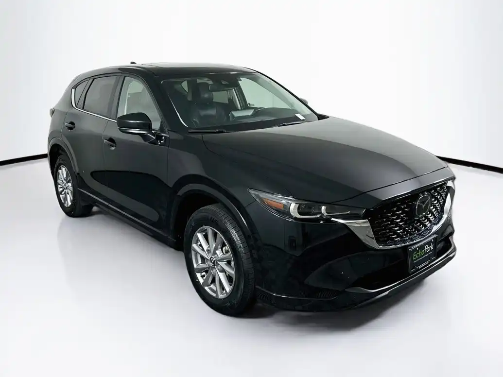 2025 Mazda CX-5 S Preferred package Auto AWD's photo