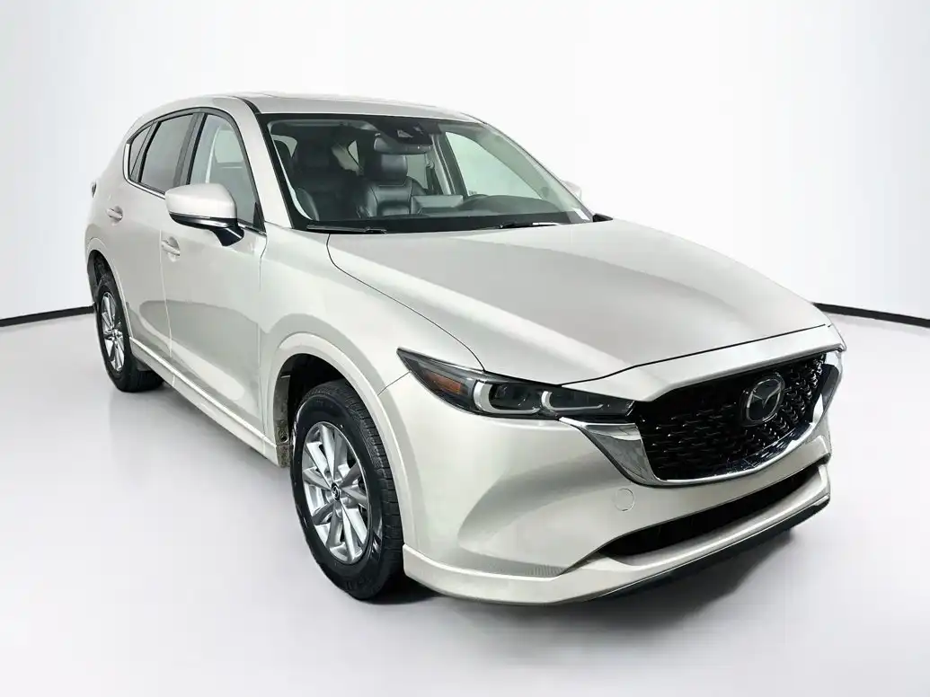 2025 Mazda CX-5 S Preferred package Auto AWD's photo
