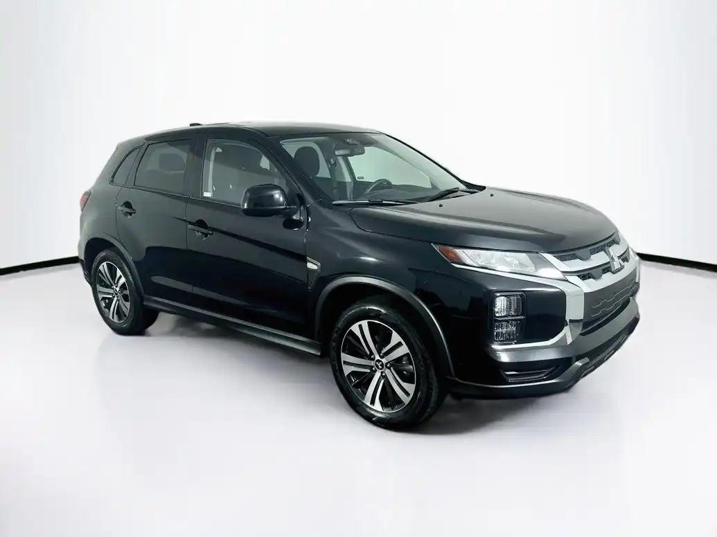 2025 Mitsubishi Outlander Sport 2.0 ES AWC CVT's photo