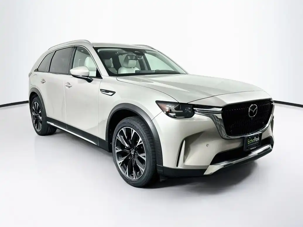 2024 Mazda CX-90 PHEV Premium Plus Package's photo