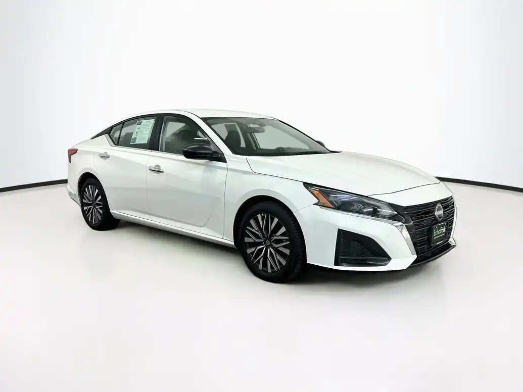 2025 Nissan Altima 2.5 SV's photo