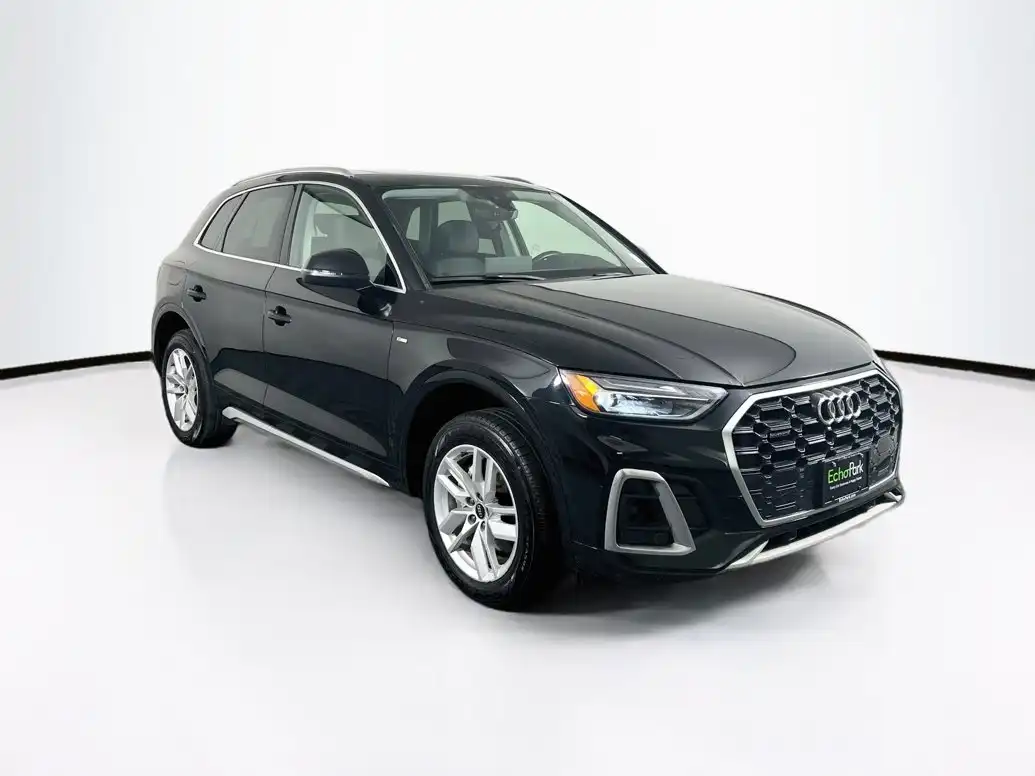 2023 Audi Q5 45 Premium's photo