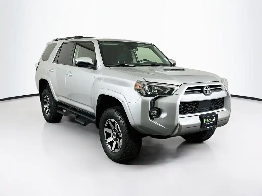 2022 Toyota 4Runner TRD Off-Road 4WD V6's photo