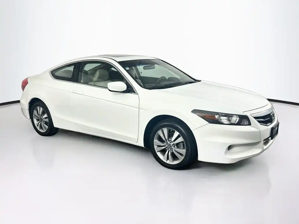 2011 Honda Accord EX-L Auto's photo
