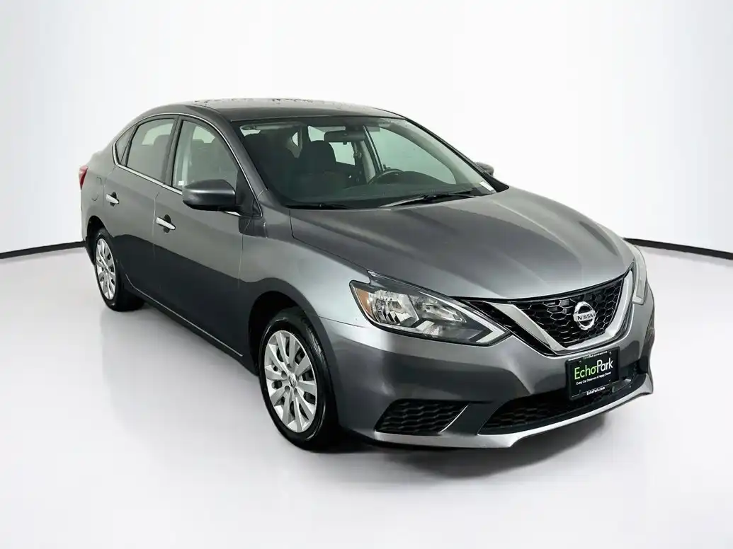 2019 Nissan Sentra S CVT's photo