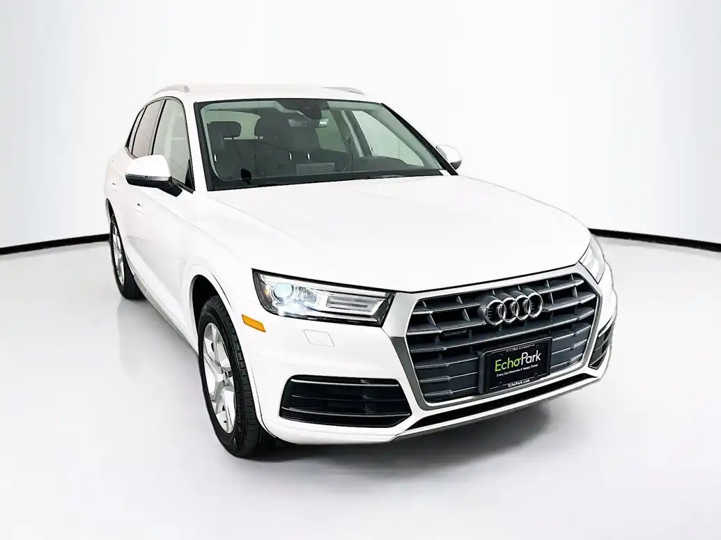 2018 Audi Q5 2.0T quattro S tronic Premium's photo