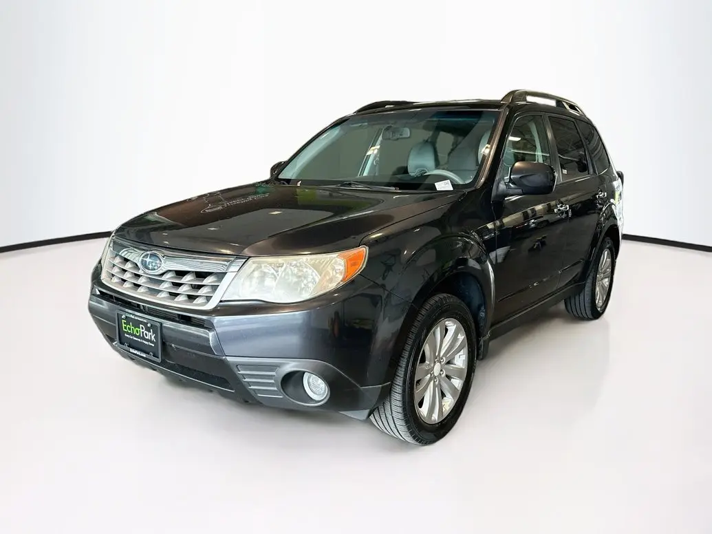 2012 Subaru Forester 2.5X Premium Package photo 3