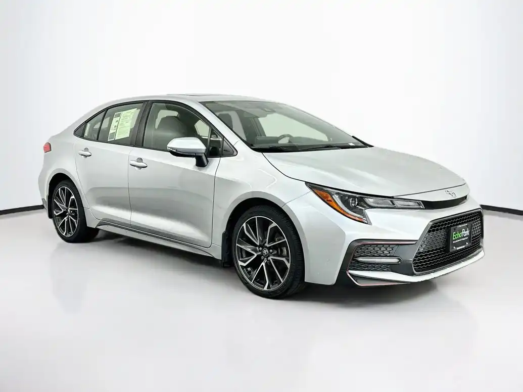 2022 Toyota Corolla SE CVT's photo
