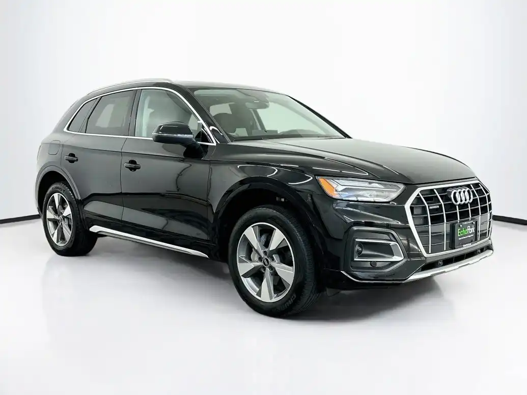 2023 Audi Q5 40 Premium's photo