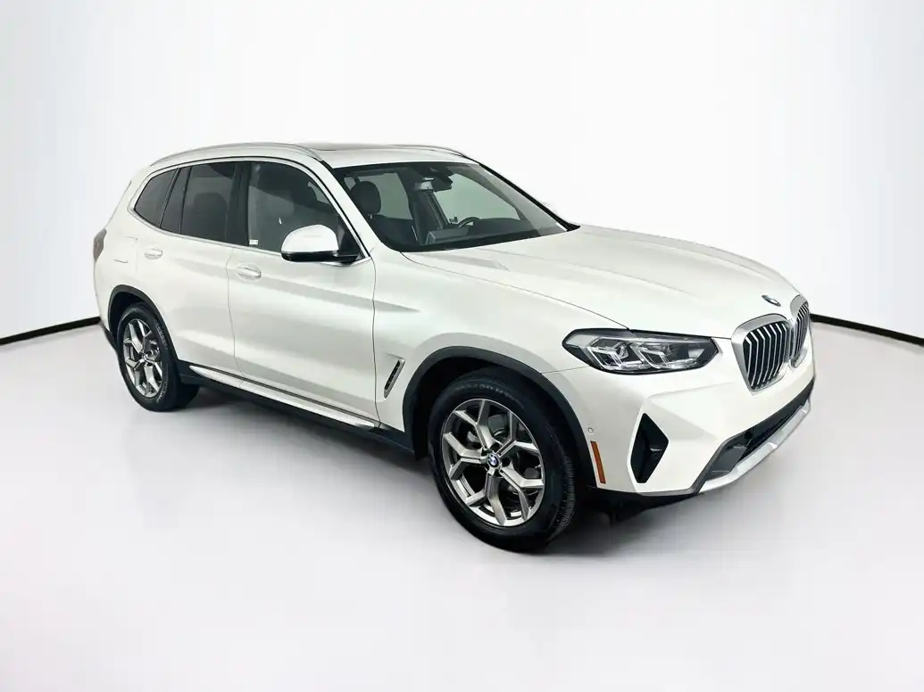 2024 BMW X3 sDrive30i's photo