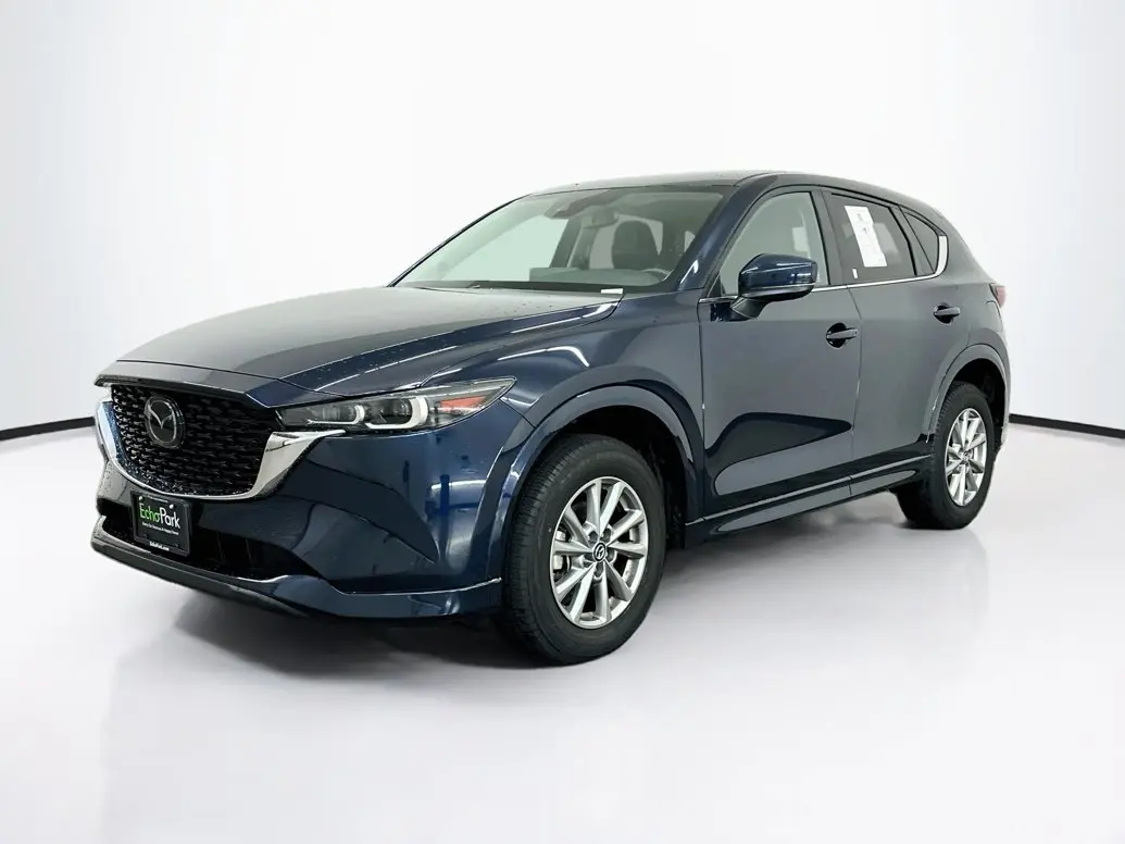 2025 Mazda CX-5 Preferred AWD Auto Package S photo 3