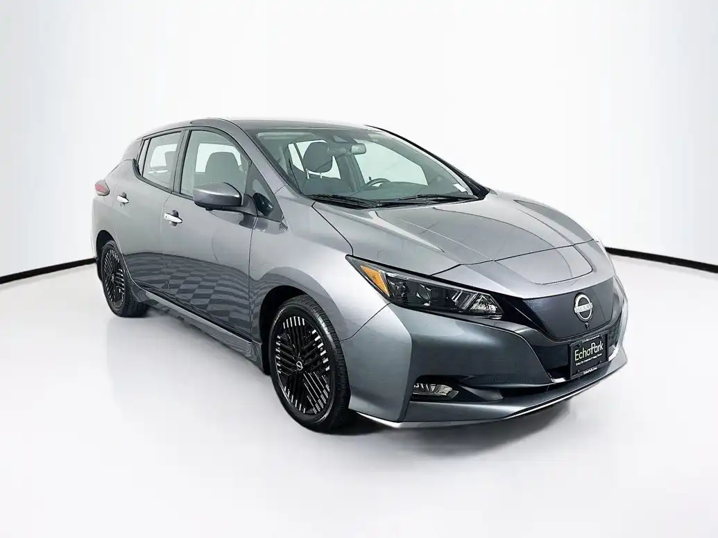 2025 Nissan Leaf SV PLUS's photo