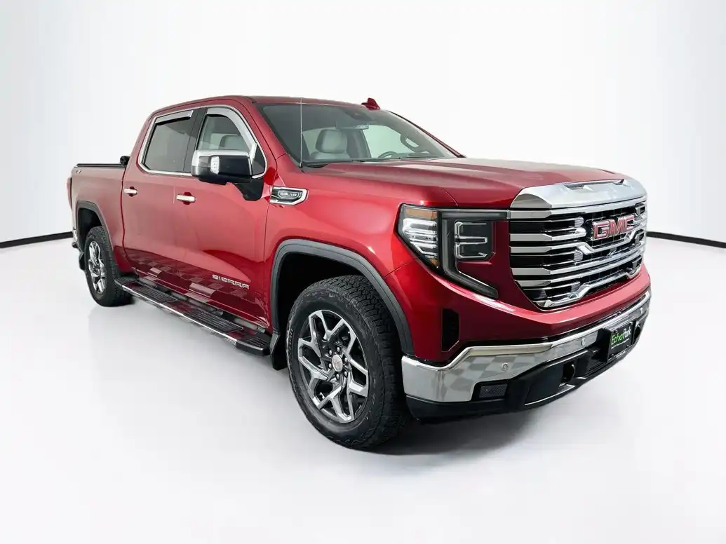 2024 GMC Sierra 4WD Crew Cab Short Box SLT's photo