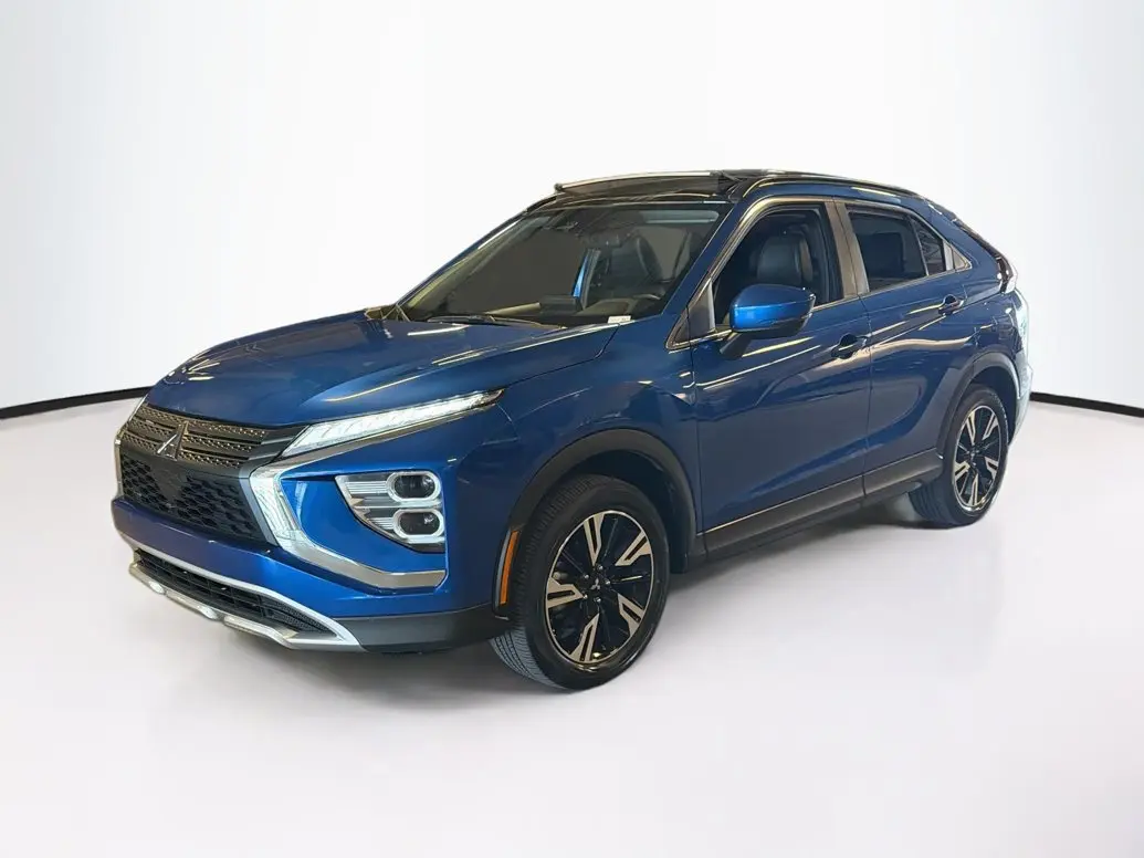 2025 Mitsubishi Eclipse Cross SE S-AWC photo 3