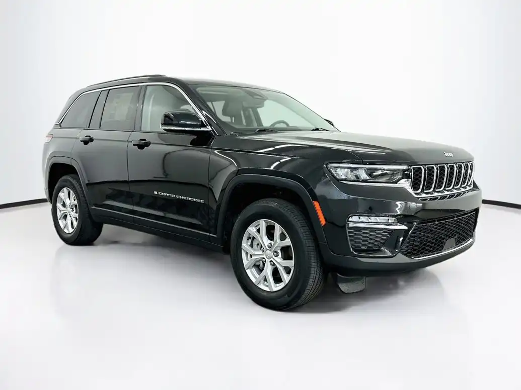 2023 Jeep Grand Cherokee Limited 4x4's photo