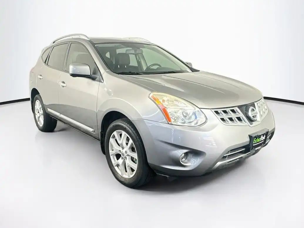 2013 Nissan Rogue's photo