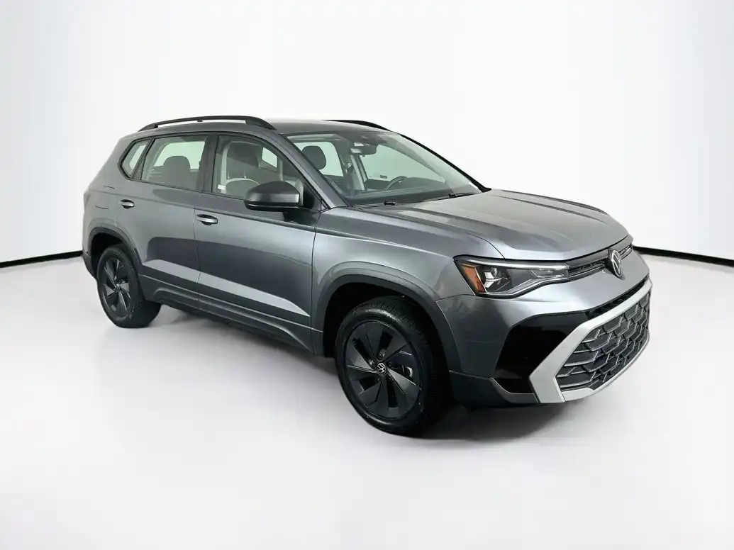 2025 Volkswagen Taos 1.5T S's photo