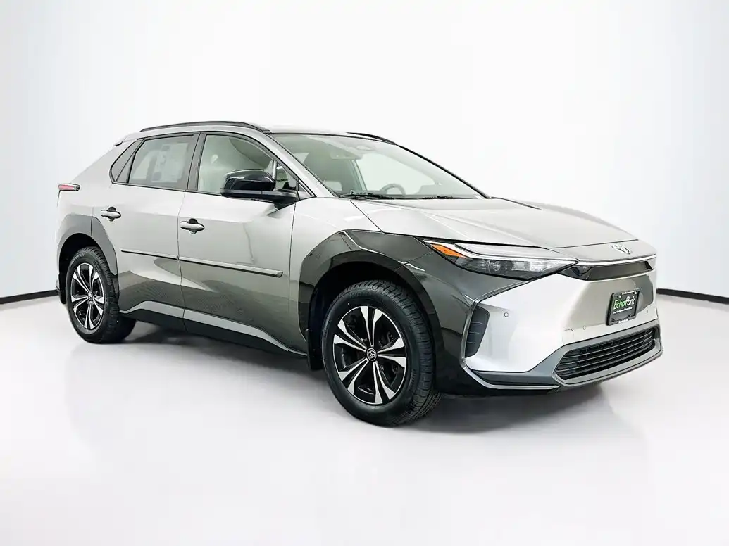 2023 Toyota bZ4X XLE AWD's photo