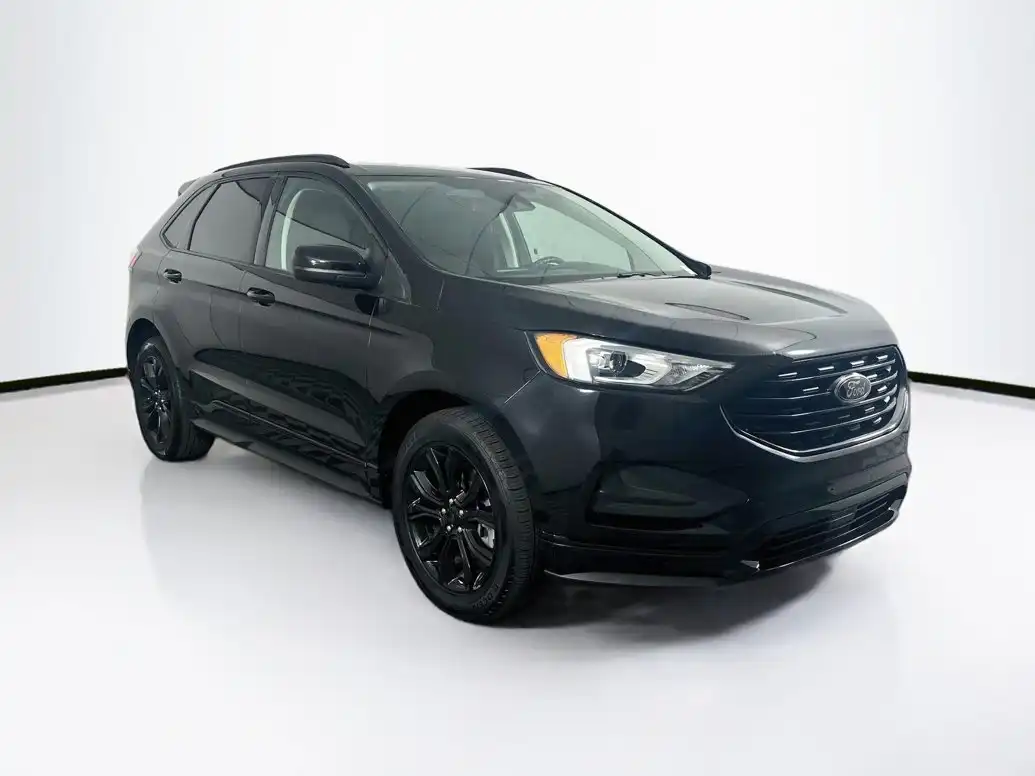 2022 Ford Edge SE AWD's photo