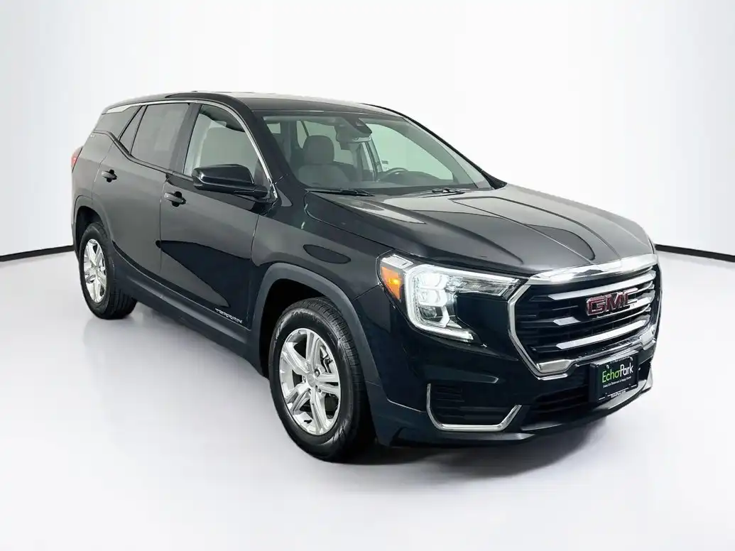 2024 GMC Terrain SLE AWD's photo