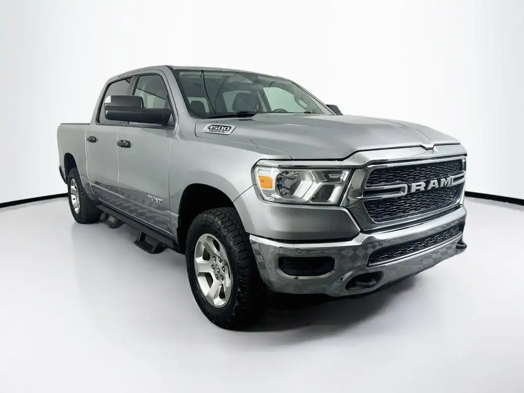 2019 RAM 1500 Tradesman 4WD Crew Cab 5'7's photo